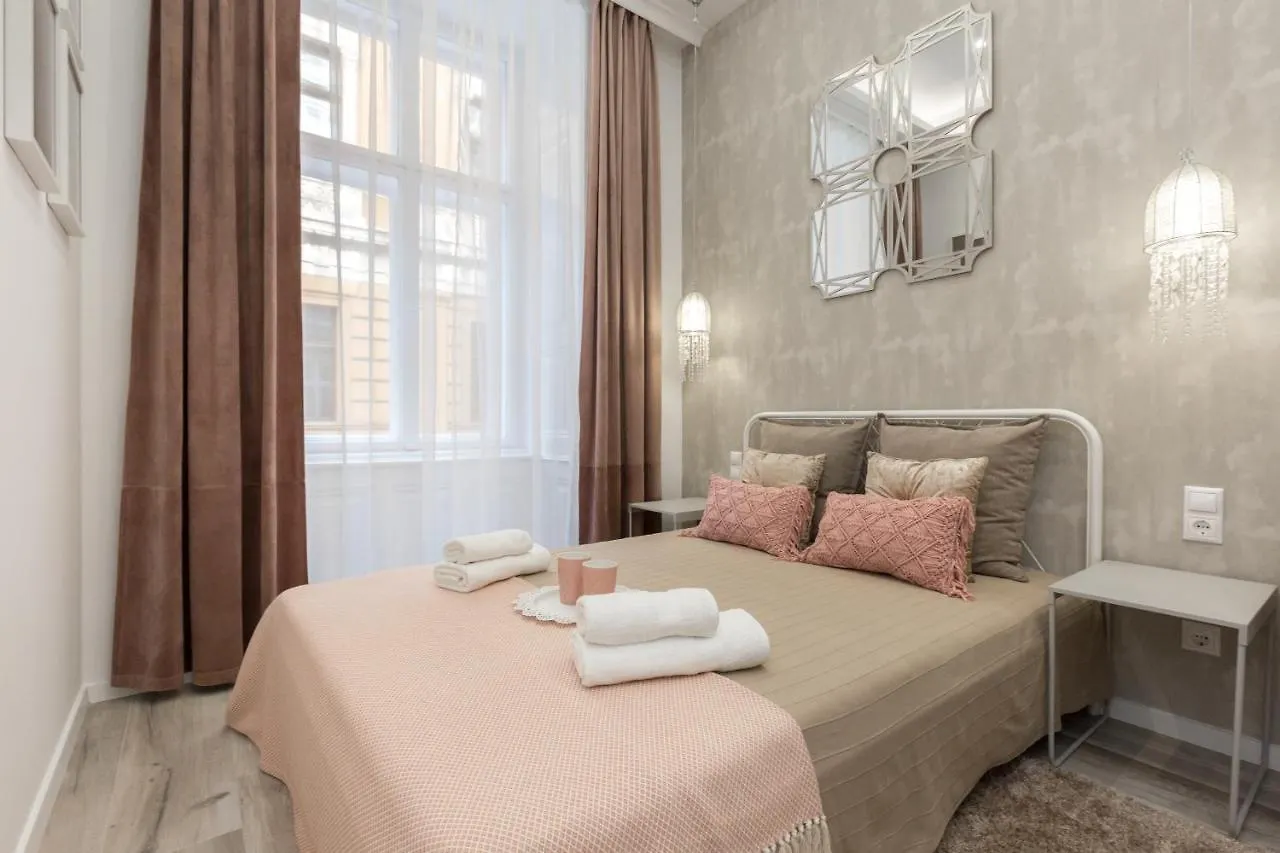 Apartament Budapest Holidays Harmony Ungaria